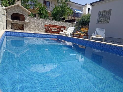 Apartman, Podgorska 7
