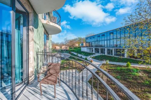 Κήπος έξω από το Villaggio Mirzaani Resort