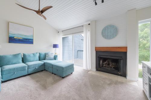 Imagen de la galería de Harborside condo - Walk to downtown and beaches, en South Haven