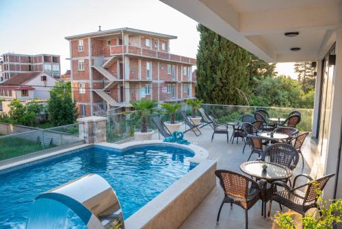 Gallery image of Premium Berlin with Pool in Ulcinj