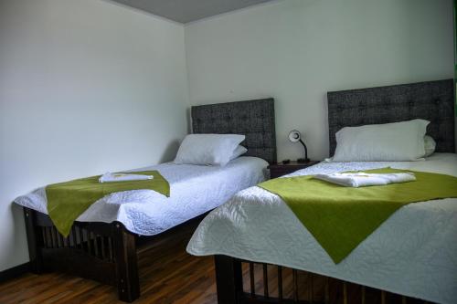 Un ou plusieurs lits dans un hébergement de l'établissement Hotel La Floresta Salento