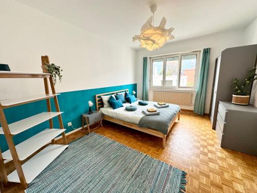 Spacious Apartment for Families and Small Groups!