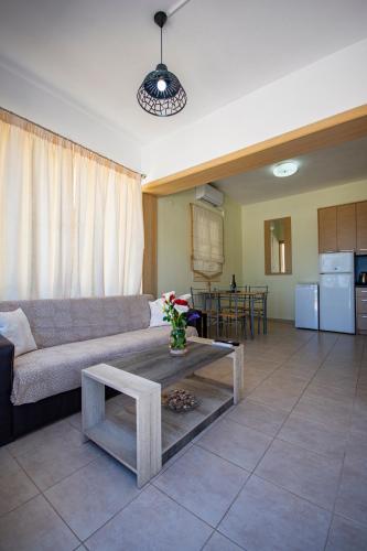 Kyma Seaview House