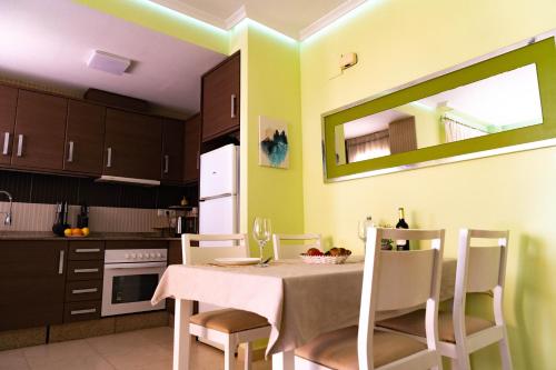 Peaceful Apartment with Sea & Nature Views, Terrace, Pool and Garage photo 17