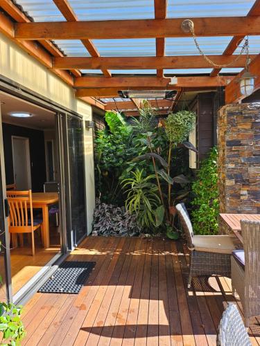 Κήπος έξω από το Heta Road B&B