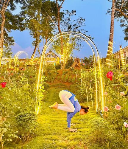 Επισκέπτες που μένουν στο Việt Úc Flower Garden