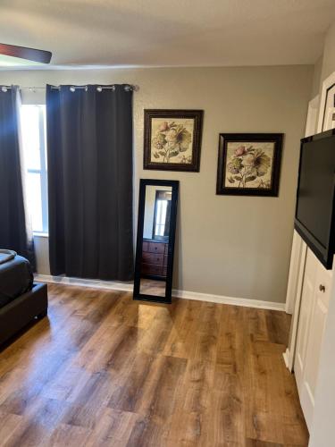 Vashay's Lovely vacation pad at Disney photo 37