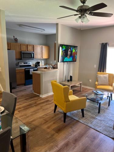Vashay's Lovely vacation pad at Disney photo 35