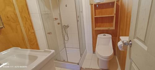 Ένα μπάνιο στο Cabañas Casas Alto Madero