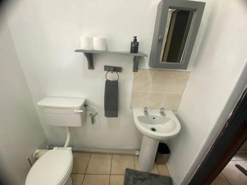 Ένα μπάνιο στο Flat in Secunda