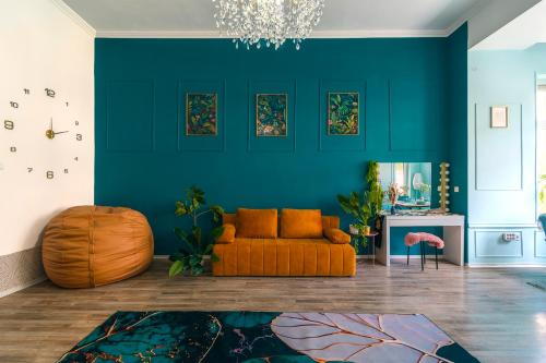 Art Deco Grand Apartment , Hero square, Huge Livingroom