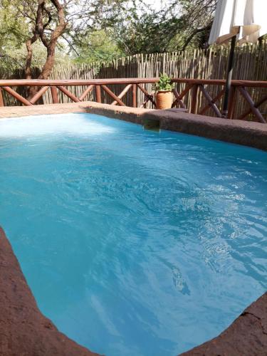 Khumbula iAfrica 1 내부 또는 인근 수영장