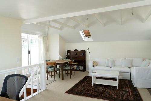 Zona de estar de Chartfield Guesthouse