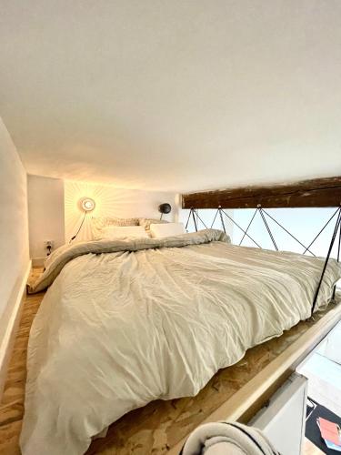 Photo de la galerie de l'établissement « Le good spot » Studio Hypercentre renové/wifi/clim, à Montpellier