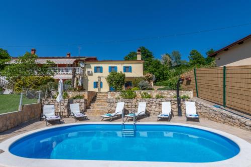 Villa Emma, a charming villa in an idyllic location ner the sea