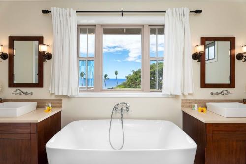 Et badeværelse på Holua Kai 26