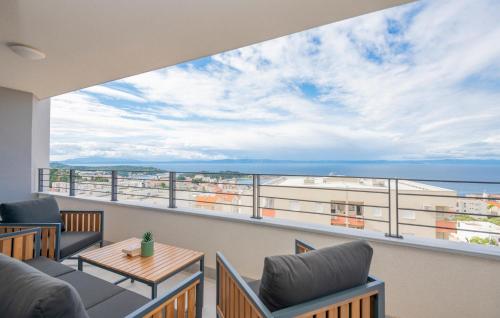 Lovely Apartment In Makarska With House Sea View