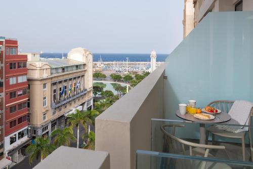 OBSIDIAN Ático Tagoro