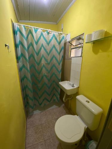 Ένα μπάνιο στο Hostel Sol da Barra