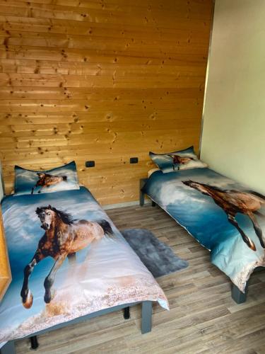 Ліжко або ліжка в номері Horse room