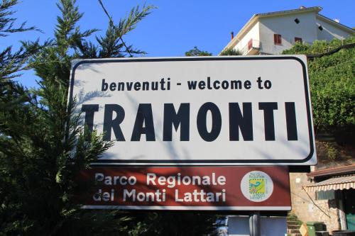a sign for rammut welcome to rammutt at Reale Wine Resort in Tramonti
