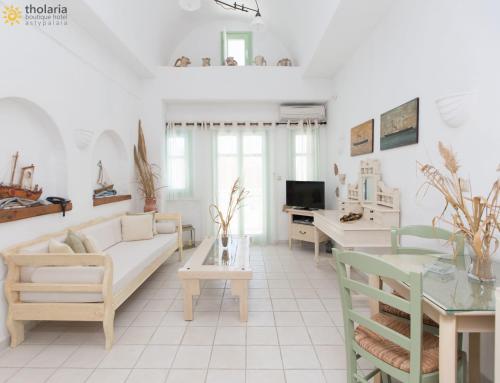 Gallery image of Tholaria Boutique Hotel in Astypalaia