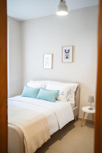 Letto o letti in una camera di Kaléstia