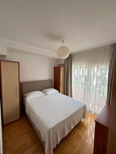 Beachwalk central apartments