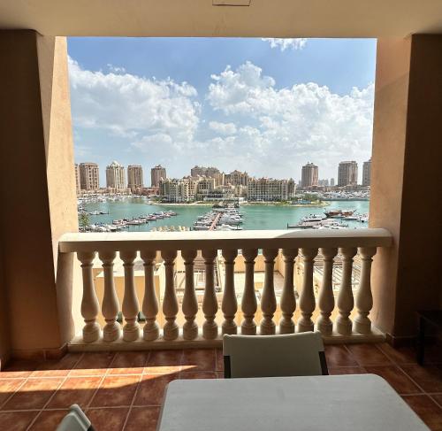 Gallery image of Alken Studio - Amazing Superior Studio with Marvellous Marina View in the Pearl, Doha in Doha