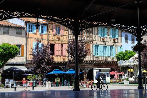 Photo de la galerie de l'établissement LePigeonnier-Domaine Monbel, à Mirepoix