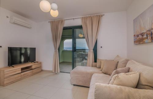 Apartments by the sea Turcic, Krk - 23084