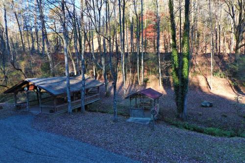 an overhead view of a cabin in the woods at Amazing Cabin fireplace and stream #11 in Helen