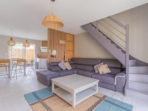 Maison Mitoyenne Près de l'Océan à Biscarrosse - 6 Couchages, Terrasse, Parking - FR-1-521-121