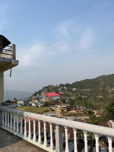 - Balcón con vistas a la ciudad en Kito Homestay, 