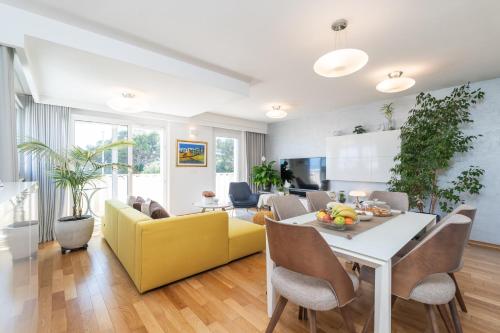 Apartment Apollo in Dubrovnik with sea view
