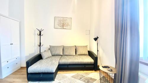Ruang duduk di Filosoofi 1 Studio Apartments