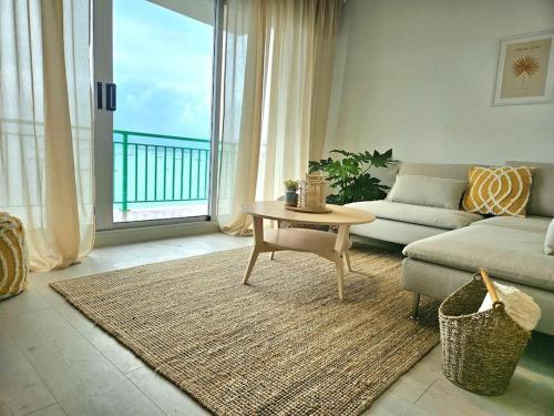 Un balcón sobre el mar