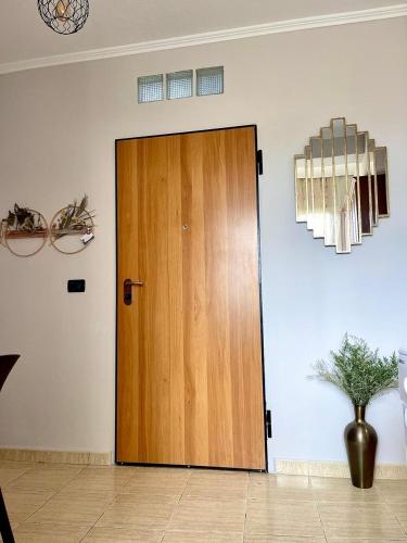 ティラナにあるFlex Apartmentのギャラリーの写真