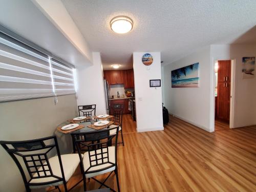Cozy 2beds,2baths, free parking at Waikiki Beach_2