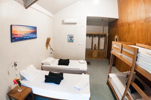 Кровать или кровати в номере Dylan’s Retreat