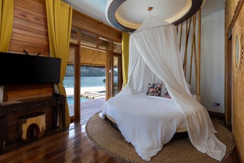Кровать или кровати в номере Bulow Casa Grand View Resort