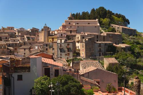 Φωτογραφία από το άλμπουμ του Cratos Room - Naturally cool room σε Gratteri
