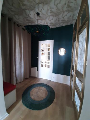 Afbeelding uit fotogalerij van Le Balcon des Vents in Granville