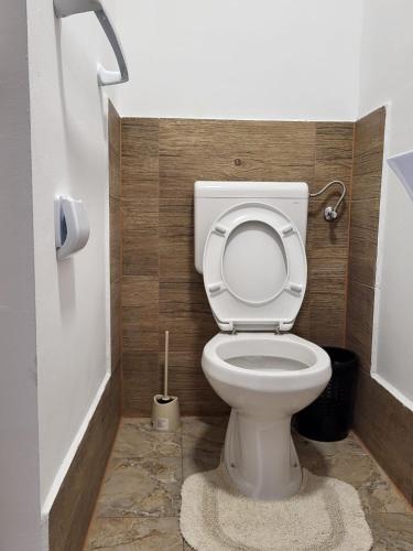 Rebro apartman