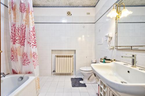 Ванна кімната в Villa jolly Venezia - Marghera
