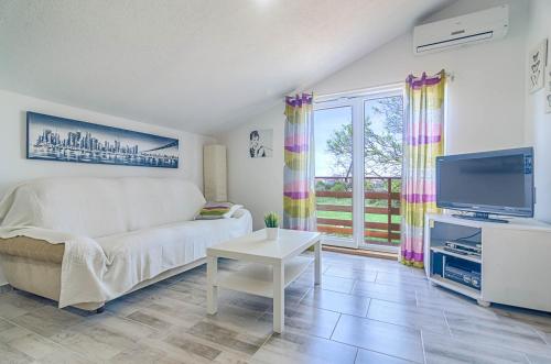 Fazana local family apartment