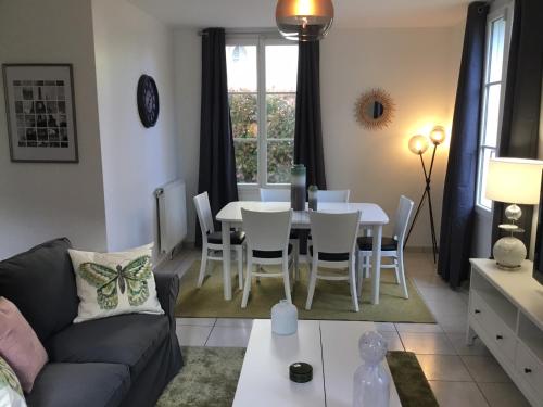 Fotografie z fotogalerie ubytování Disneyland Paris Modern Villa v destinaci Bailly-Romainvilliers