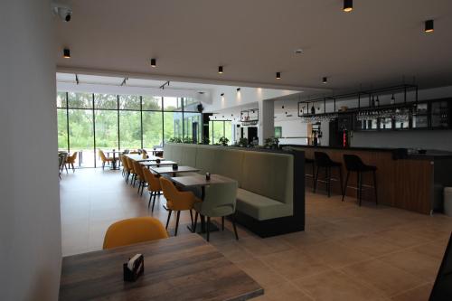 Flanders Cobblestone Paradiseにあるレストランまたは飲食店