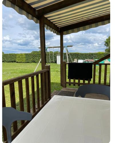 Mobil home 2 chambres tout confort avec terrasse