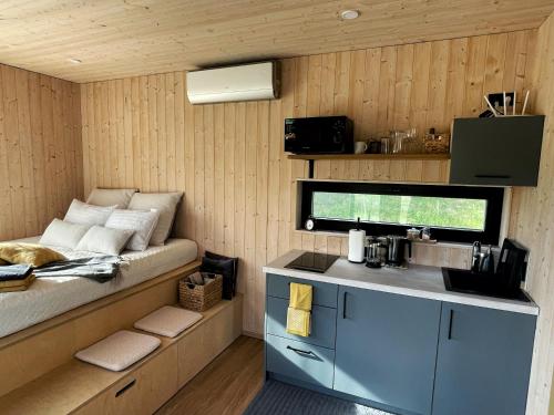 Η κουζίνα ή μικρή κουζίνα στο MySikaSpot Black